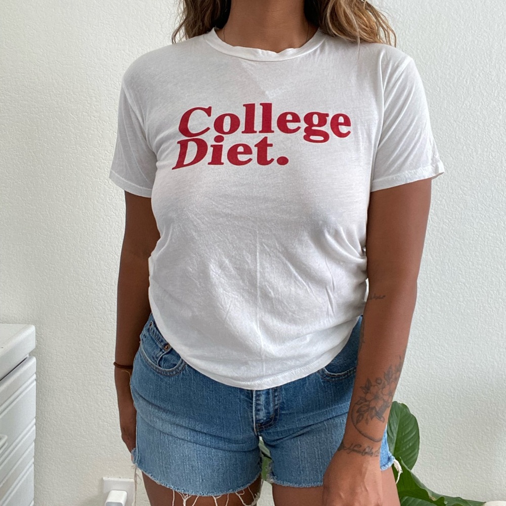 Tee shirt